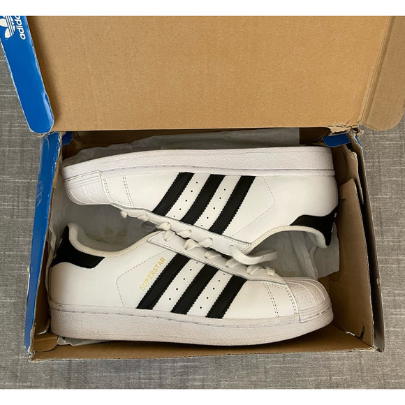 ADIDAS Originals Superstar J Boys 5.5 White/Black Gold Sneakers - Picture 2 of 13